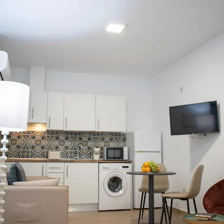 Diocles Centro شقة ميريذا